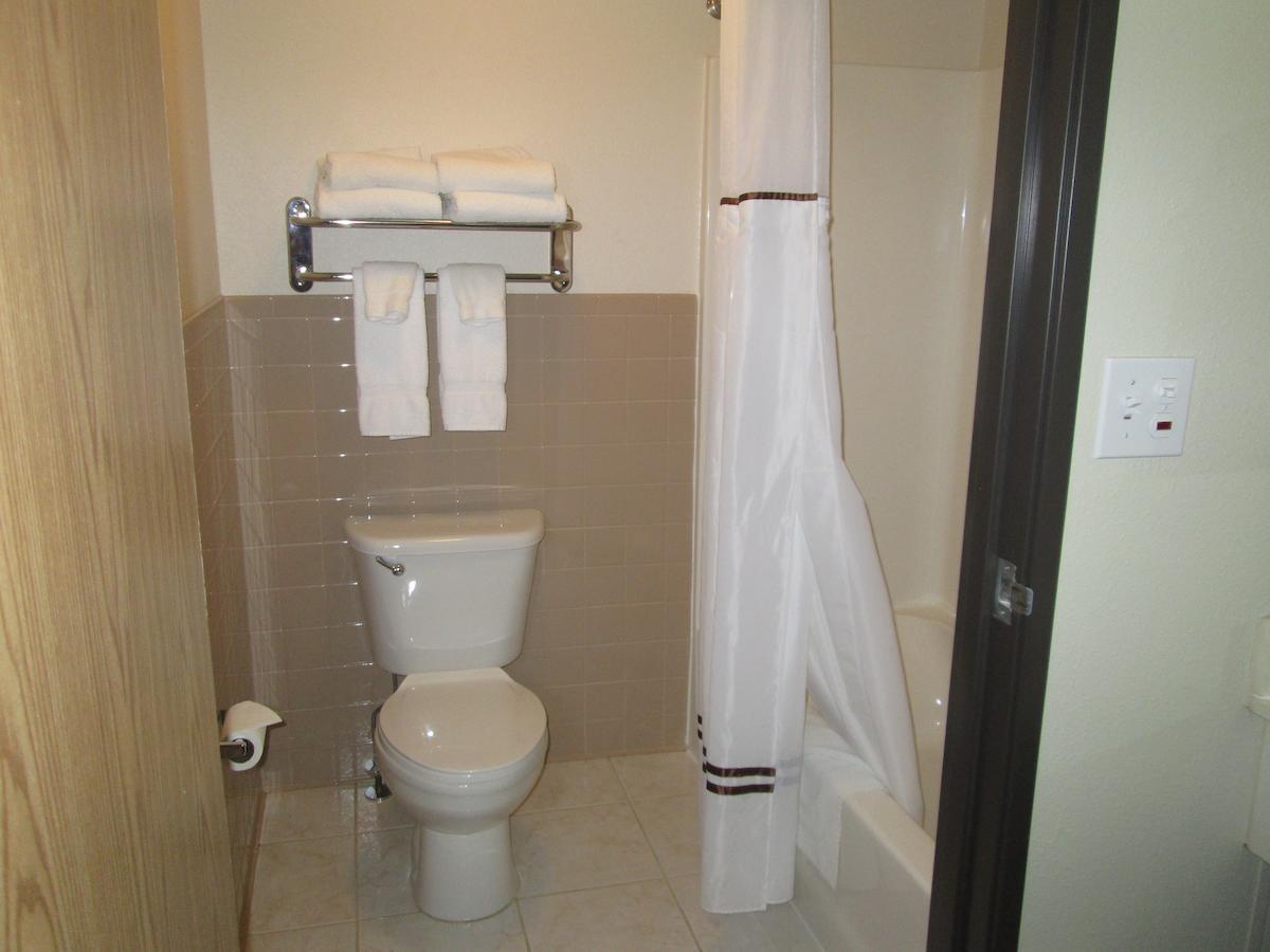 Hotel Americinn By Wyndham 3*